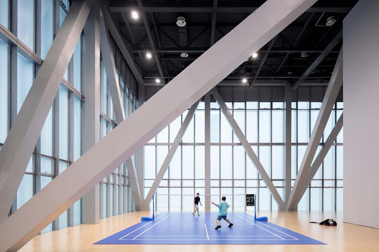 贝尔纳韦：为追随马雷斯卡来帕尔马；巴萨青训营培养我价值观